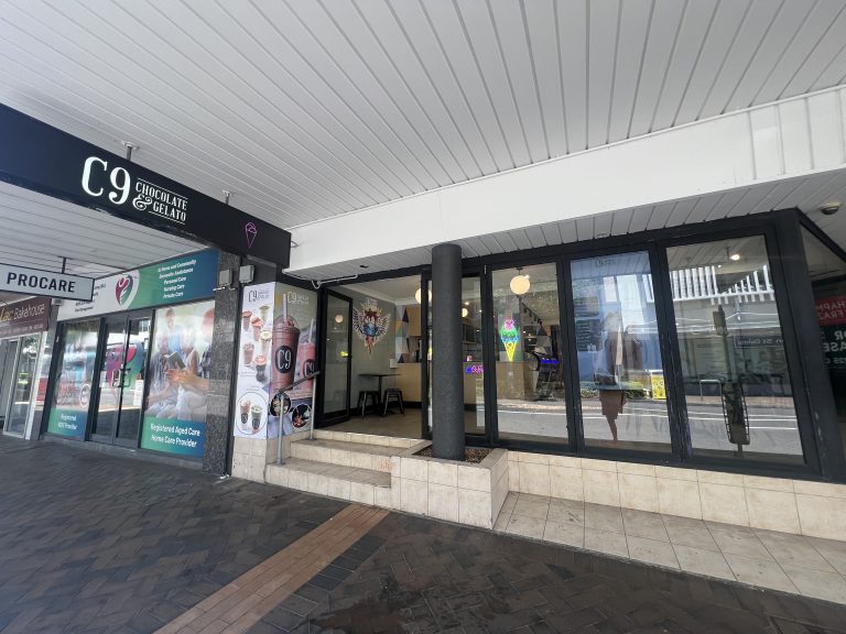 C9 Gosford store front